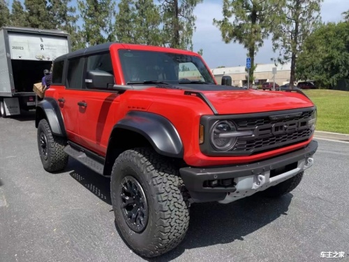 成都远卓名车超霸加版团购价格61万起 欢迎上门试驾