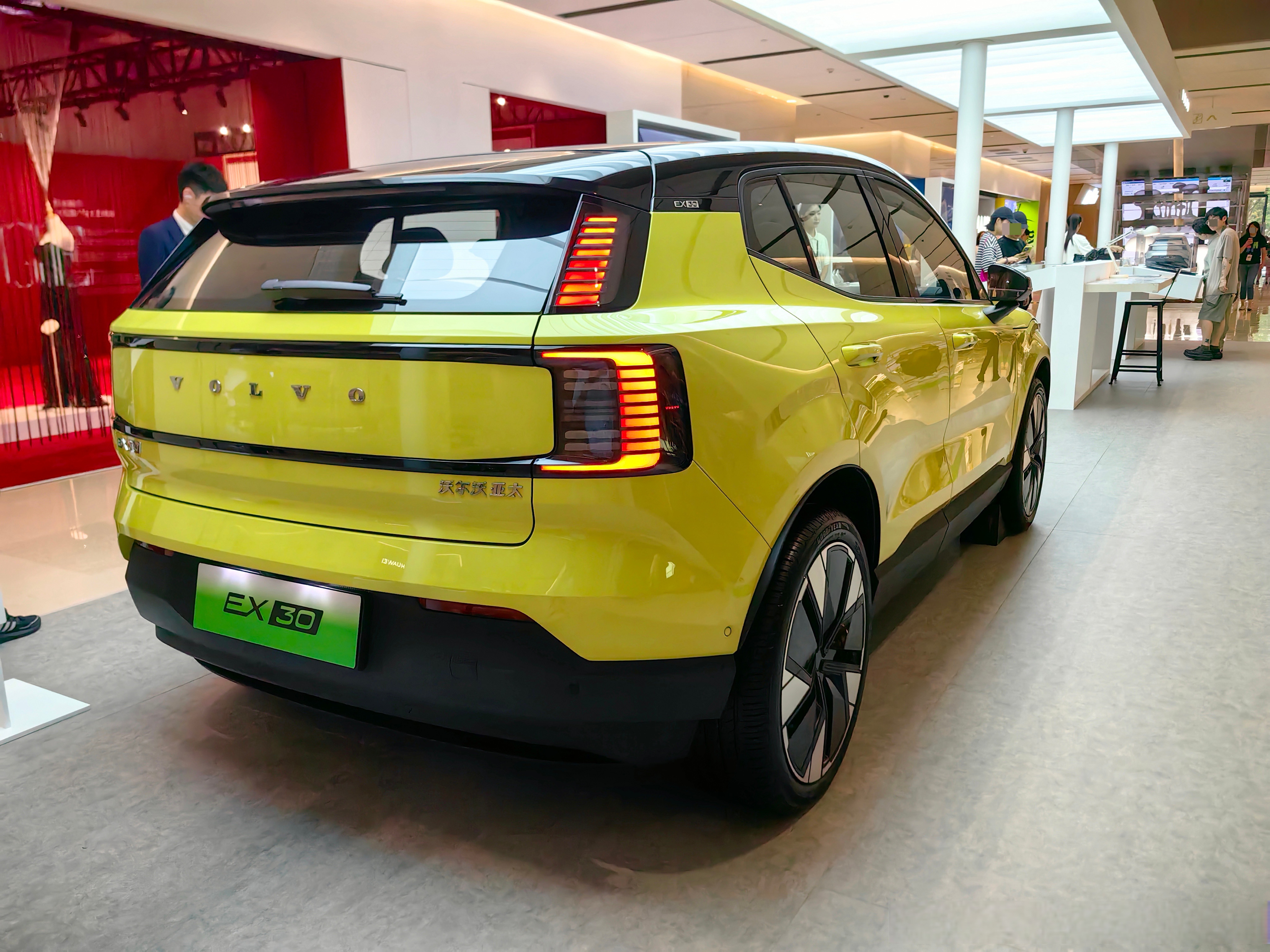 沃尔沃EX30在印尼启动召回，涉及约21辆2024年款电动车